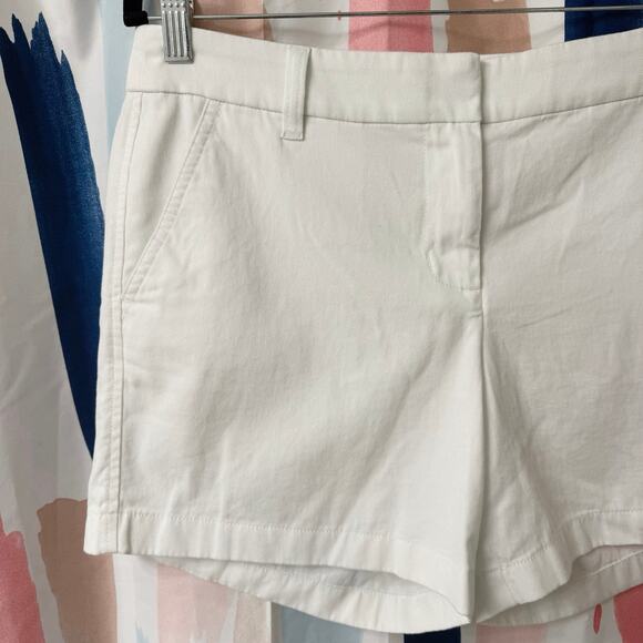J. Crew 5” Classic Chino Shorts in White Size 8 - Picture 7 of 15